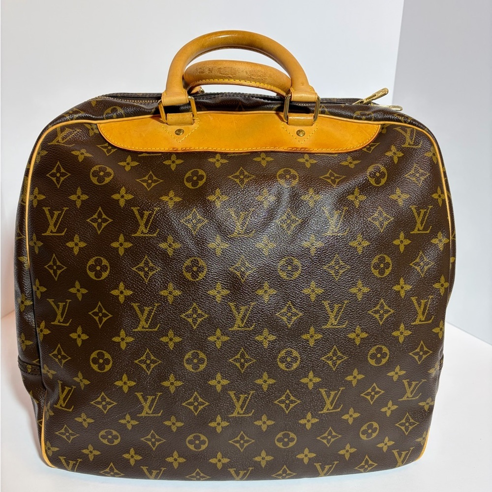 Louis Vuitton Evasion Monogram Travel Bag - Picture 2 of 16